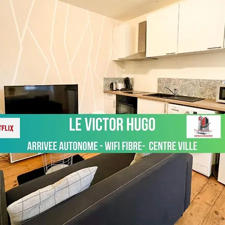 Le Victor Hugo - Wifi - Centre Ville - Property Rental Nm Perigueux Exterior photo